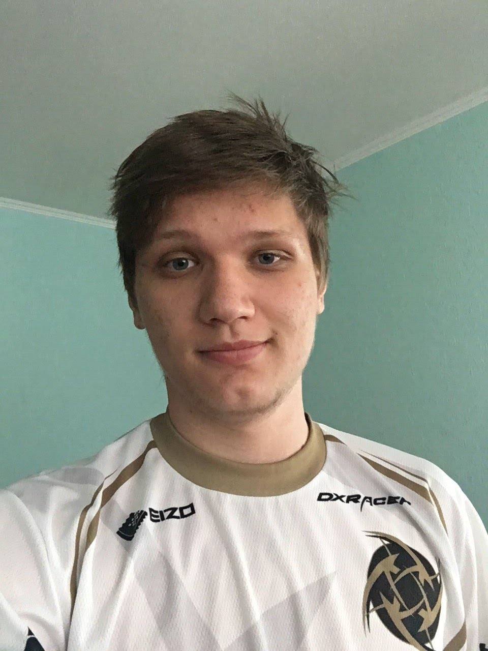 Crisp：和Doggo说了点垃圾话，他让我等死我也叫他等死