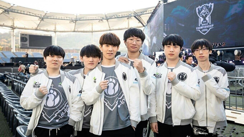 TES 2-1 FNC：上中下三路齐发力，TES轻取FNC挺进MSI八强