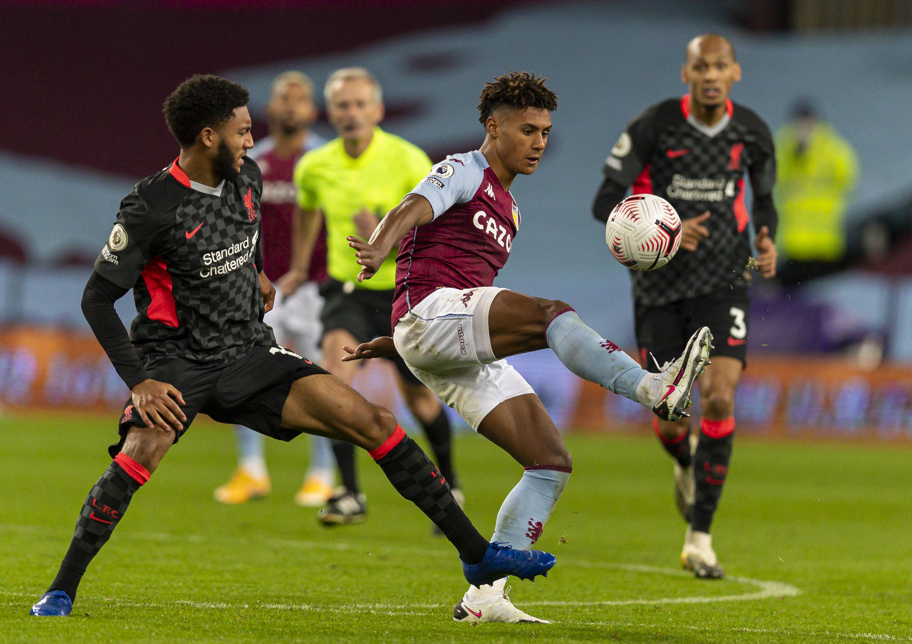 ThunderTalk Gaming 击败 Bilibili Gaming 在 LPL Split 1 2025