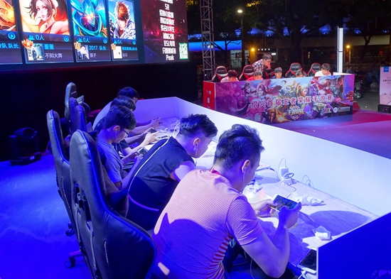 韩媒采访KDF.DuDu：GEN最难处理 Zeus对线细节超群